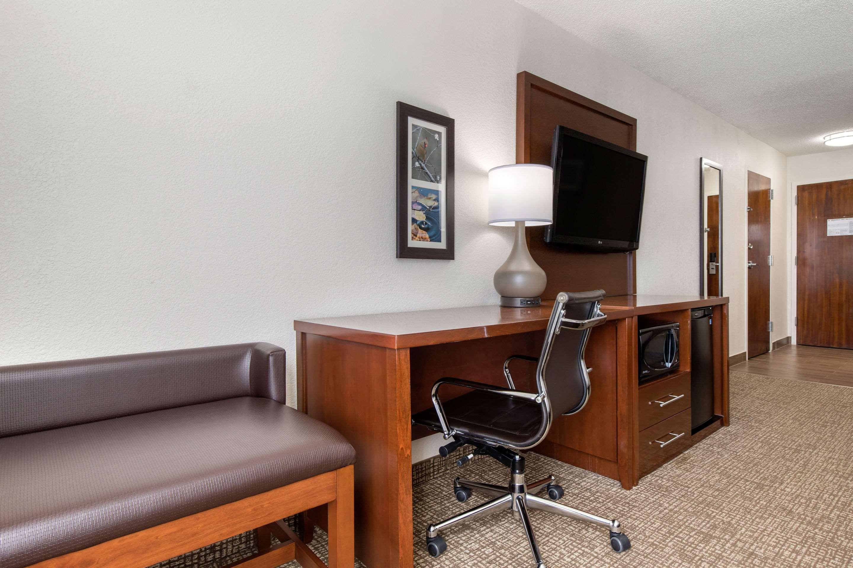 Comfort Inn Shelby Εξωτερικό φωτογραφία